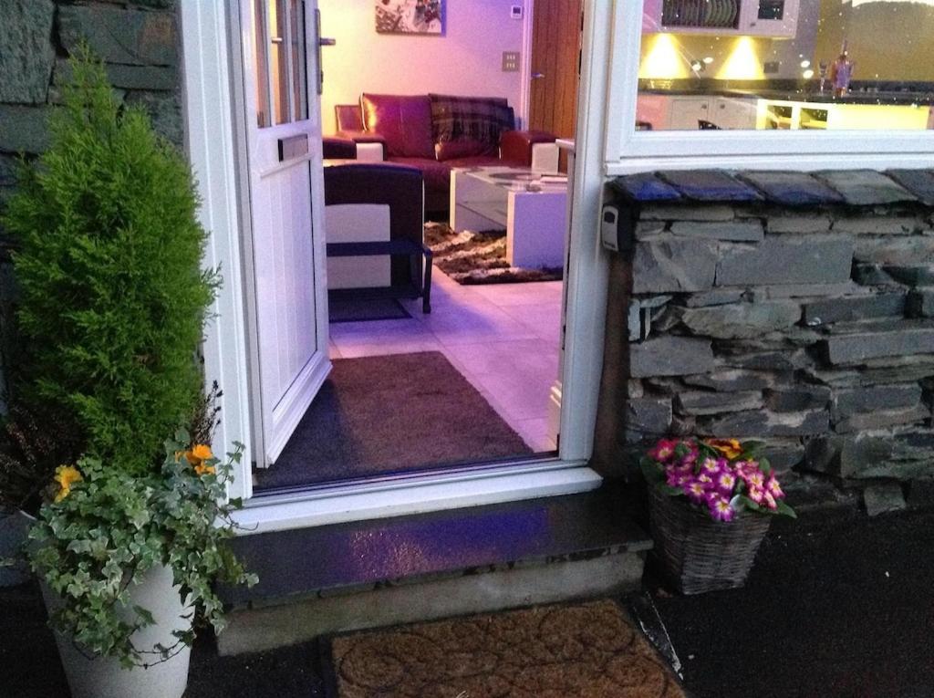 Stylish & Contemporary 5 * Fully Renovated Luxurious Holiday Cottage Ambleside Bagian luar foto