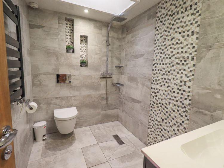 Stylish & Contemporary 5 * Fully Renovated Luxurious Holiday Cottage Ambleside Bagian luar foto